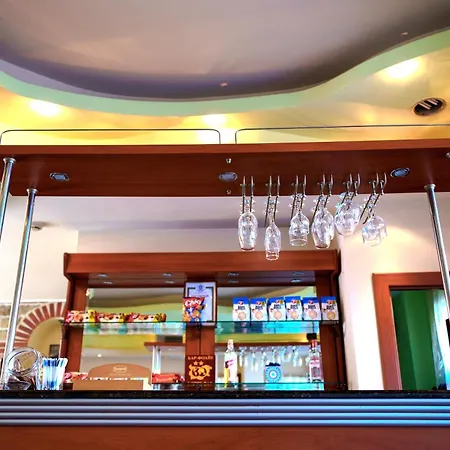 Dionis Hotel 3*
