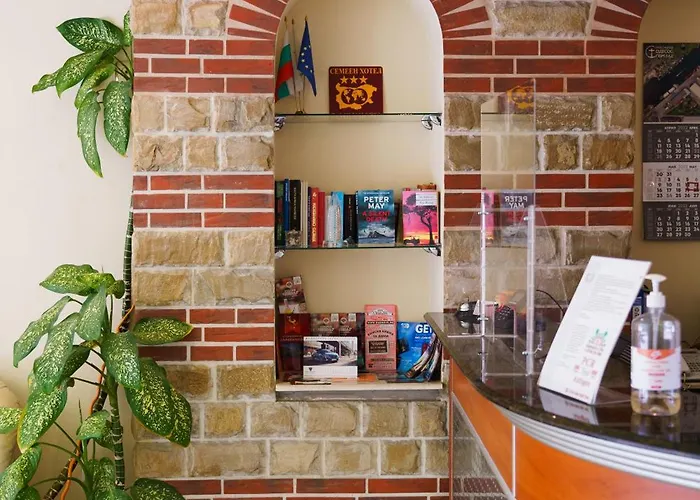 Dionis 3* Βάρνα